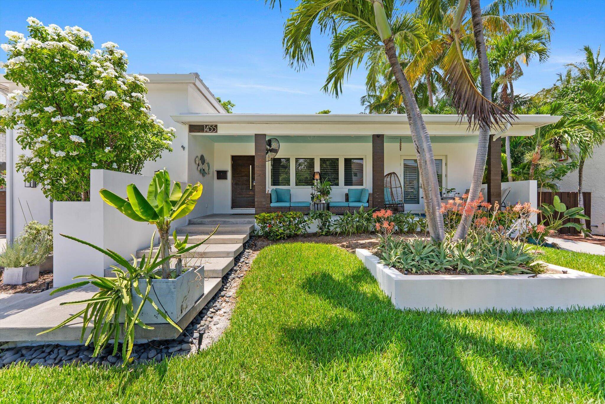 Boca Raton, FL 33432,1455 NE 4th AVE