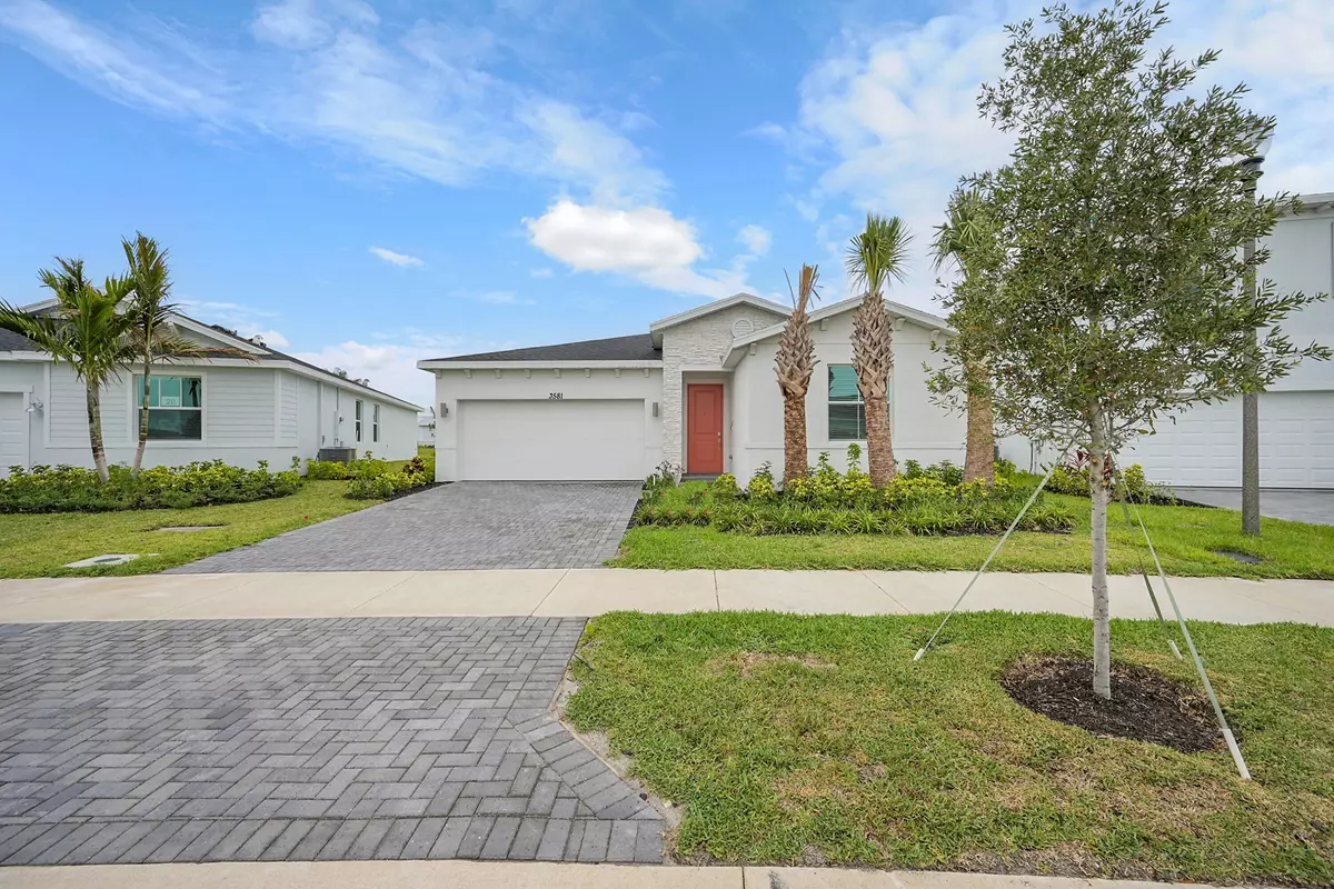 Fort Pierce, FL 34946,3581 Angler DR