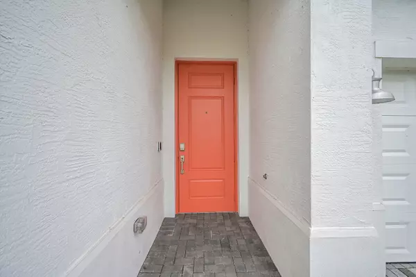 Fort Pierce, FL 34946,3532 Angler DR