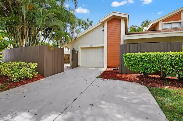 Boca Raton, FL 33433,7576 E E Sierra TER