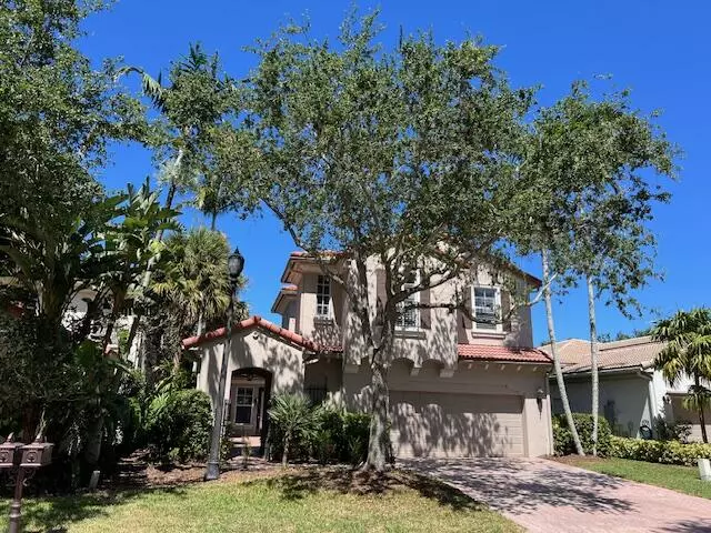 Palm Beach Gardens, FL 33410,1820 Flower DR