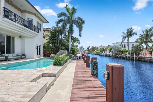 Delray Beach, FL 33483,932 Banyan DR