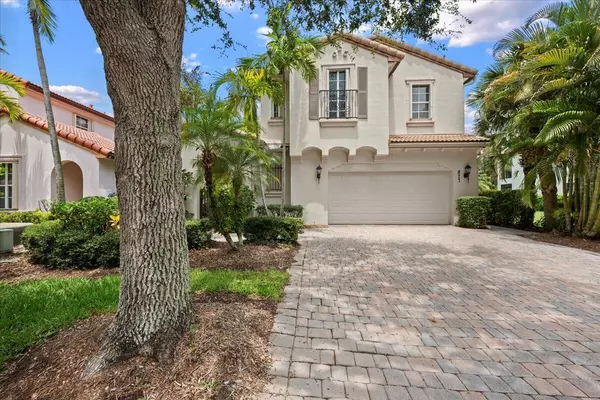 Palm Beach Gardens, FL 33410,877 Taft CT