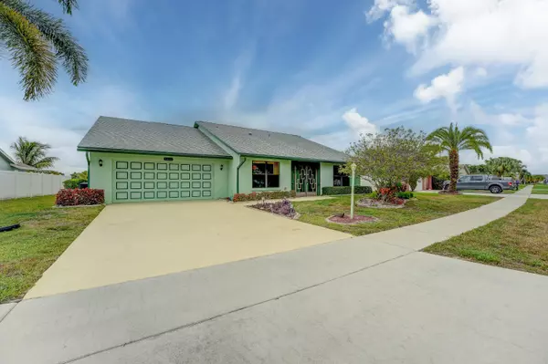 Lake Worth, FL 33467,8431 Blue Cypress DR