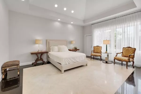 Boca Raton, FL 33496,2214 NW 60th ST