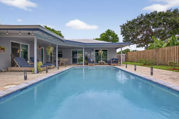 Boca Raton, FL 33486,555 NW 15th AVE