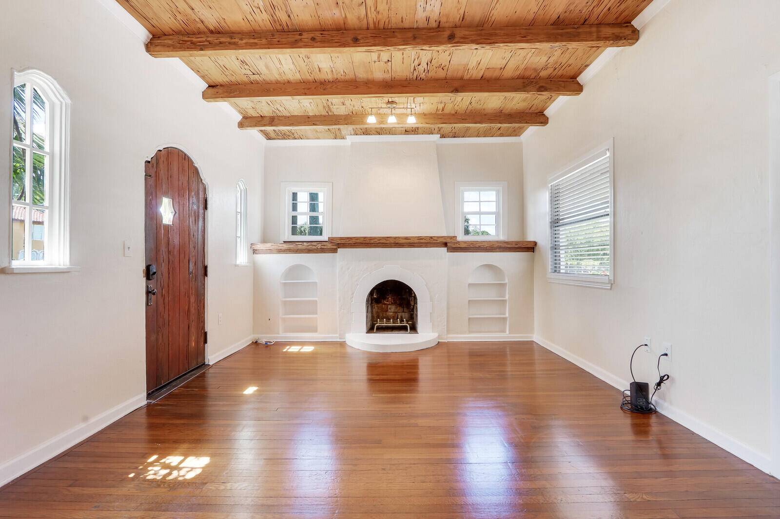 Lake Park, FL 33403,359 Greenbriar DR Main House