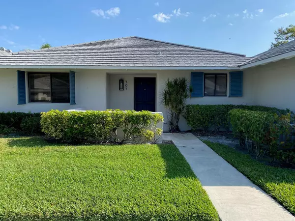 Palm Beach Gardens, FL 33418,707 Club DR