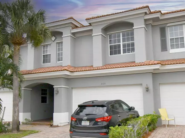 2125 SW Cape Cod DR, Port Saint Lucie, FL 34953