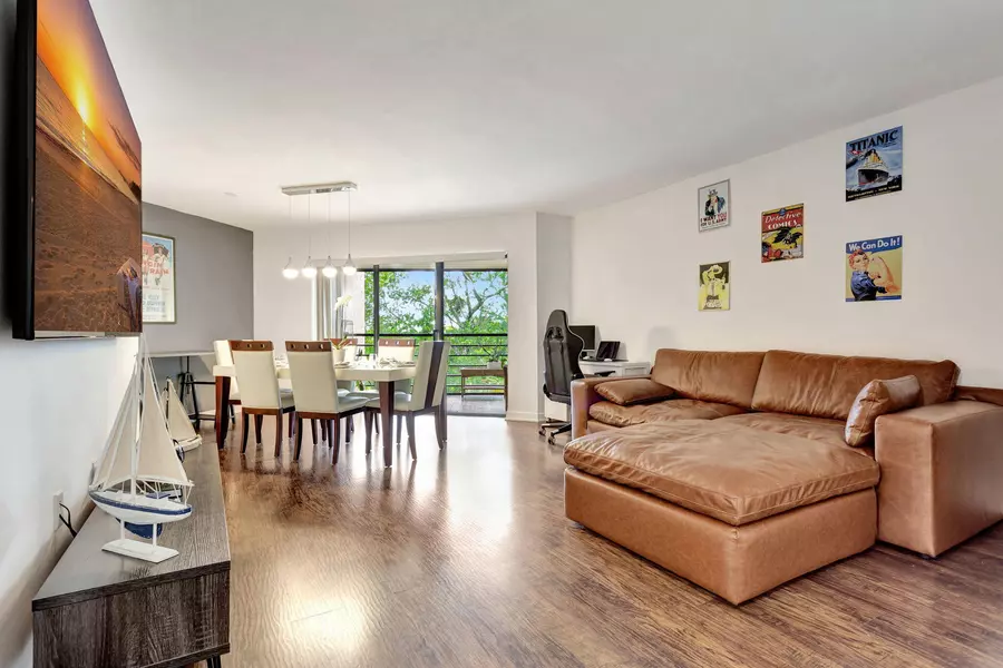 6755 W Broward BLVD 409, Plantation, FL 33317