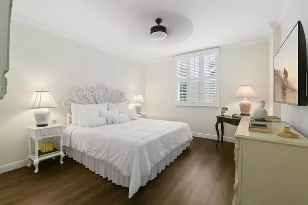 West Palm Beach, FL 33401,651 Okeechobee BLVD 210