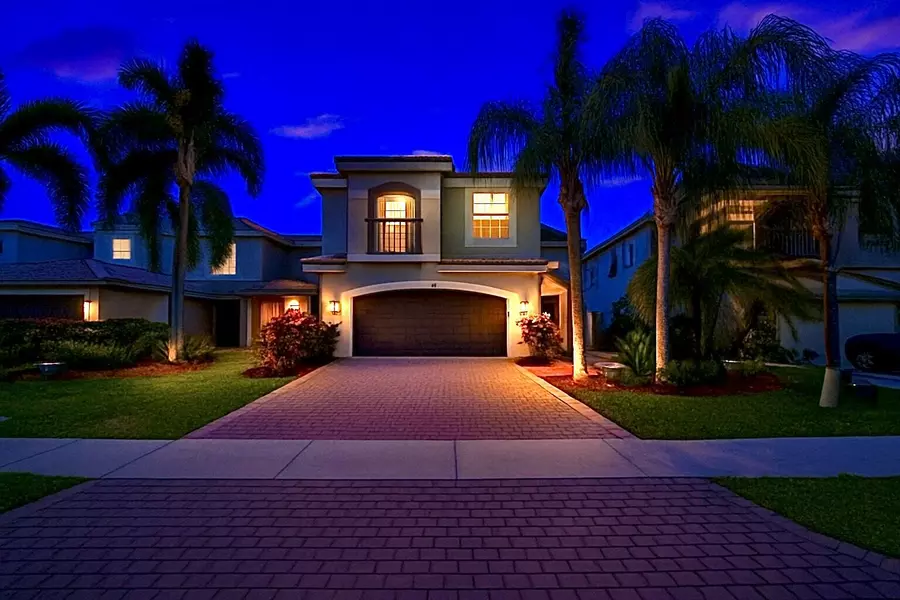 8828 Briarwood Meadow LN, Boynton Beach, FL 33473