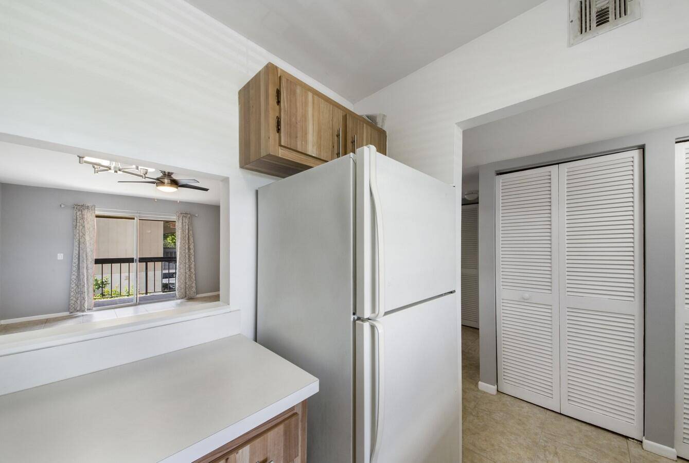 Delray Beach, FL 33445,2755 W Atlantic AVE C-212