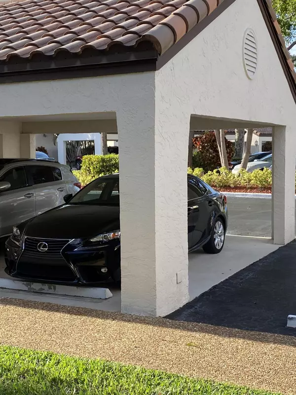 Boca Raton, FL 33433,7908 Seville PL 1702