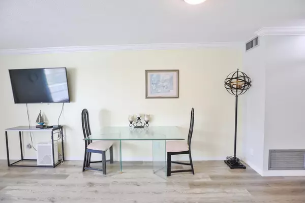Stuart, FL 34996,2929 SE Ocean BLVD 110-8