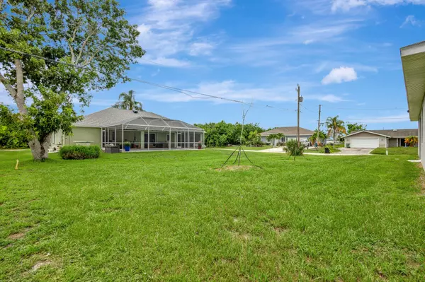 Port Saint Lucie, FL 34953,4671 SW Albacore ST