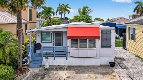 Hutchinson Island, FL 34949,559 Nettles BLVD