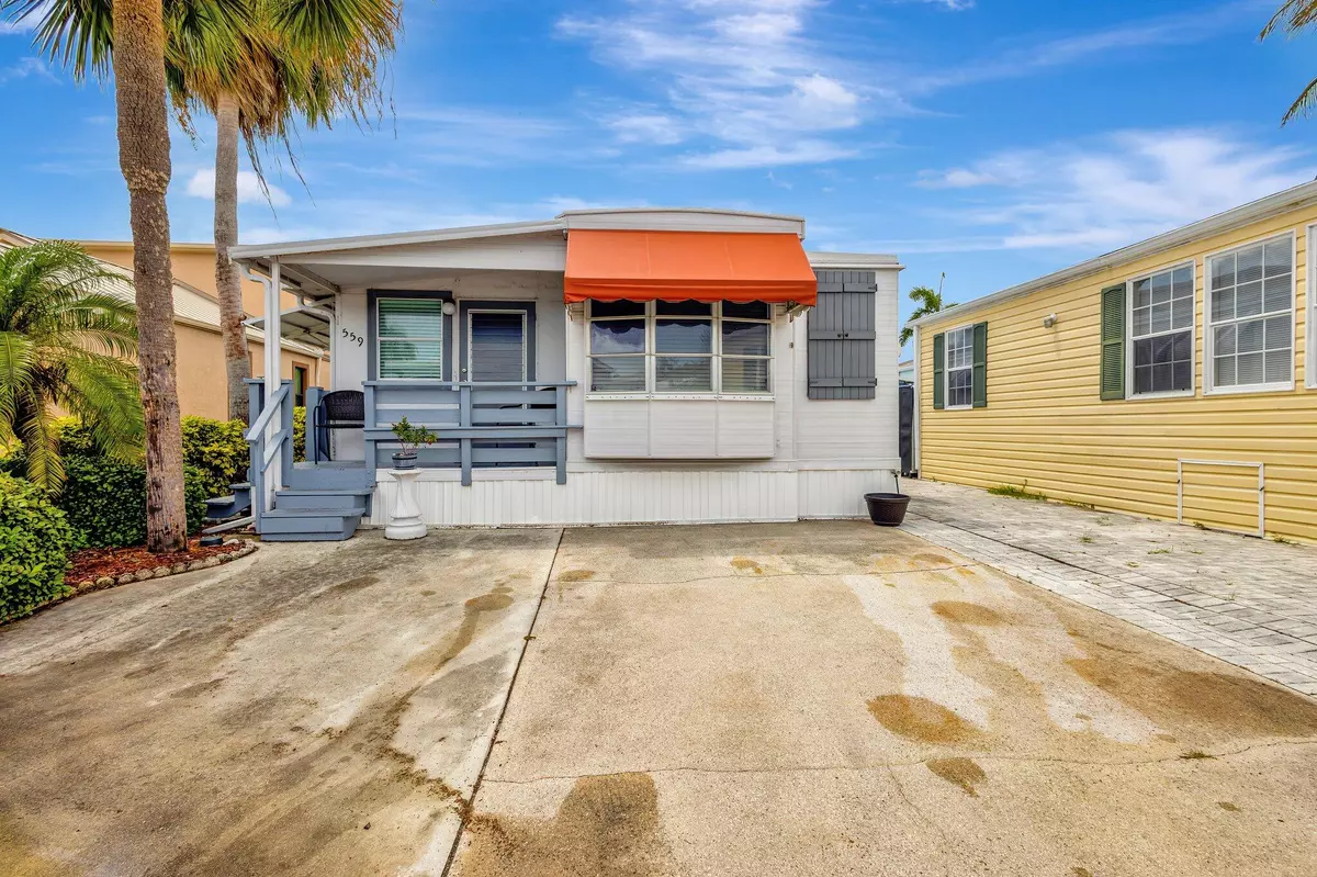 Hutchinson Island, FL 34949,559 Nettles BLVD