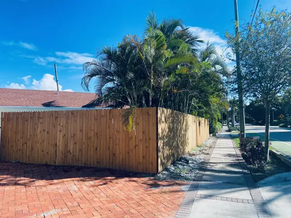 Delray Beach, FL 33444,615 NE 2nd AVE