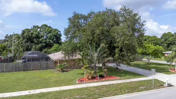 Fort Pierce, FL 34982,903 Grandview Blvd
