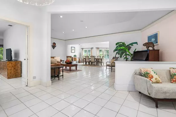 North Palm Beach, FL 33408,12299 Channel DR