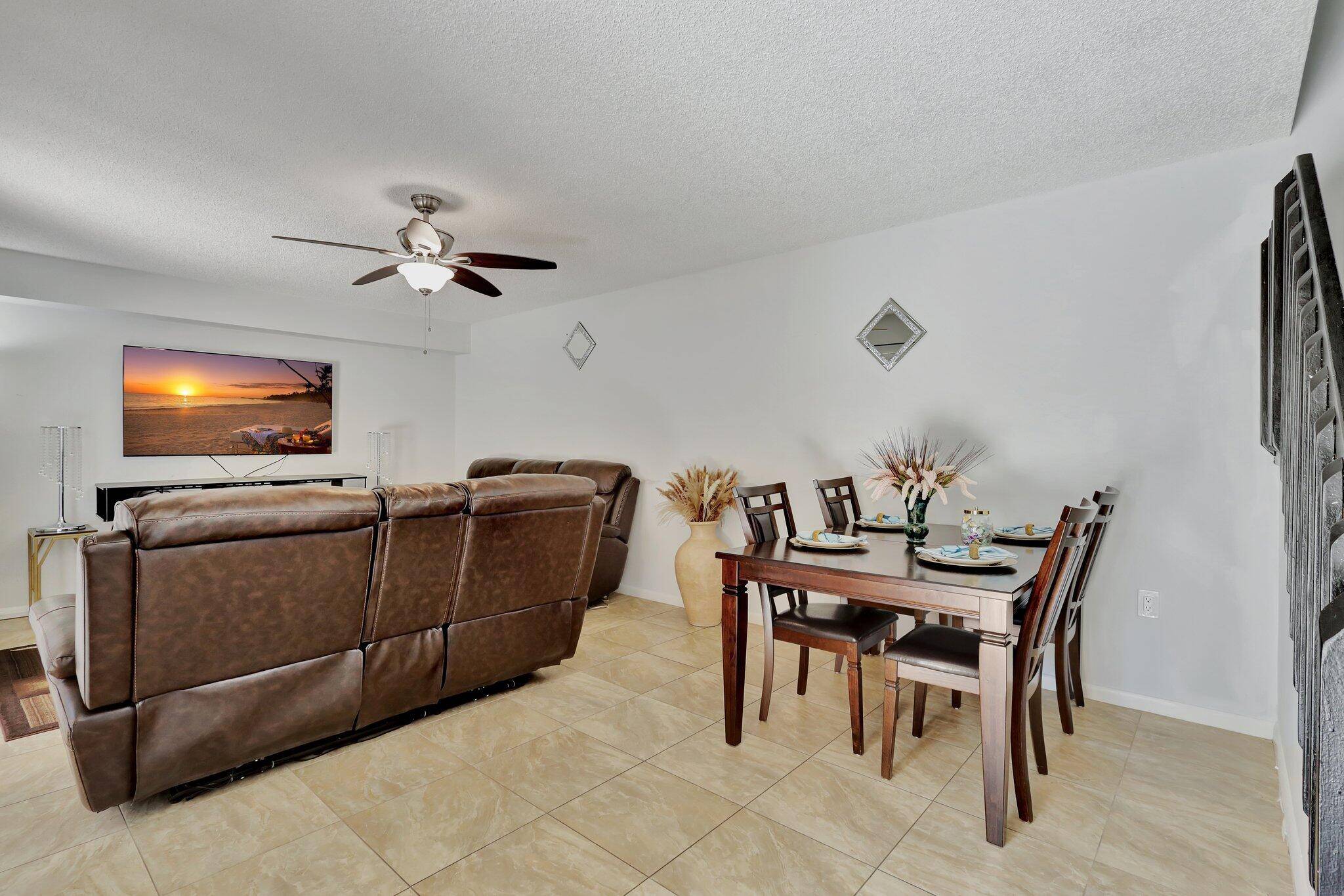 West Palm Beach, FL 33409,5907 59th WAY