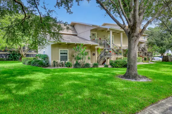 Jupiter, FL 33469,18390 SE Wood Haven LN E