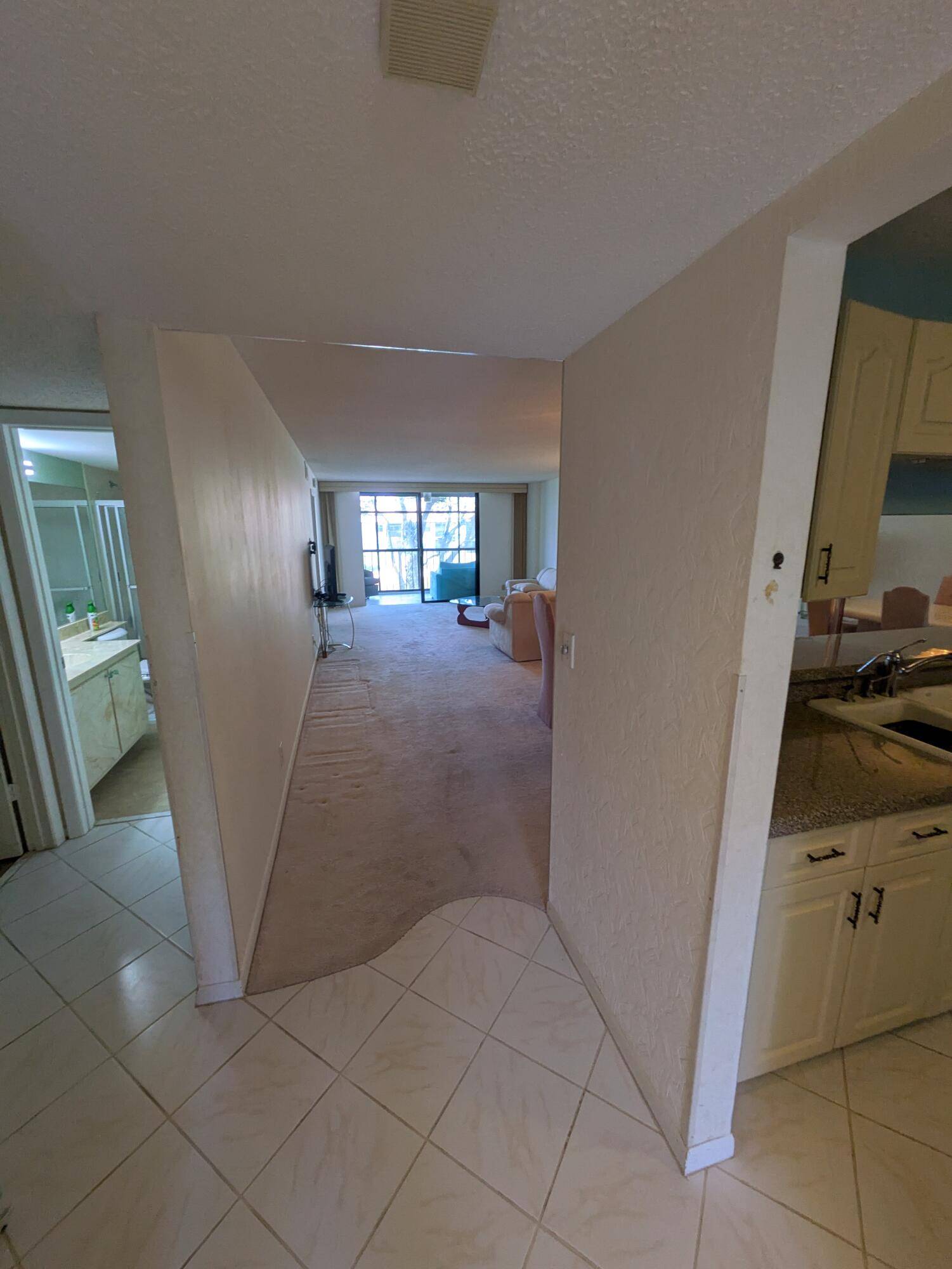 Lake Worth, FL 33467,4725 E Lucerne Lakes BLVD 206