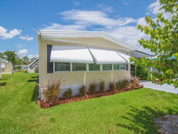125 La Vaughn CIR, Jensen Beach, FL 34957
