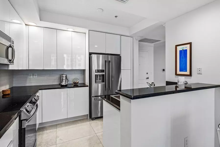 801 S Olive AVE 1012, West Palm Beach, FL 33401