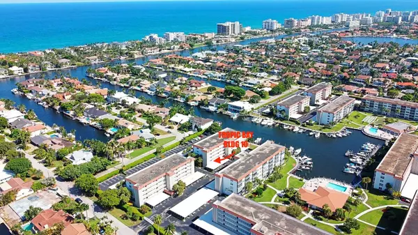 Delray Beach, FL 33483,930 Dogwood DR 255