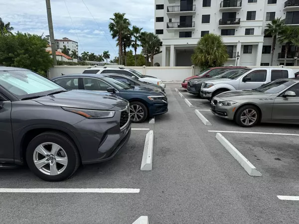 Boca Raton, FL 33432,650 SW 2nd AVE 2490
