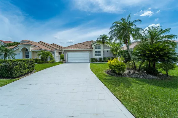 Palm Beach Gardens, FL 33418,12902 Touchstone PL