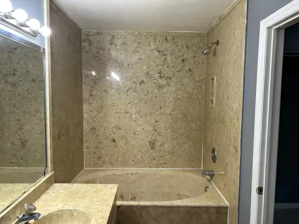 Boynton Beach, FL 33435,23 Crossings CIR B