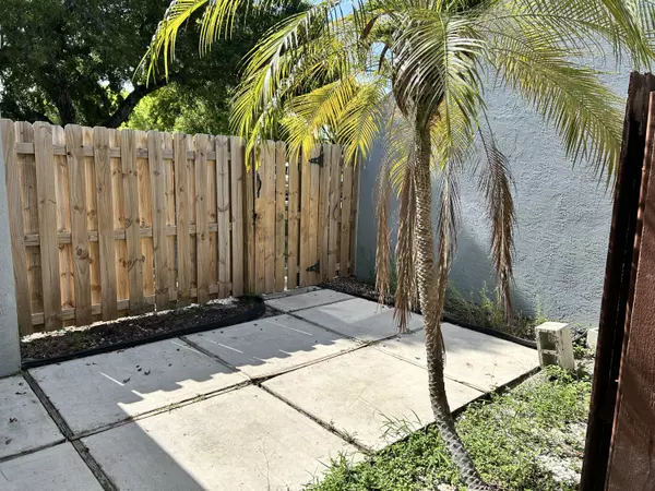 Boynton Beach, FL 33435,23 Crossings CIR B