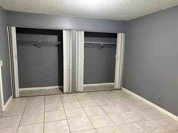 Boynton Beach, FL 33435,23 Crossings CIR B