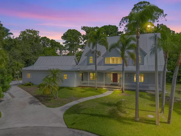 1012 SE Kitching Cove LN,  Port Saint Lucie,  FL 34952