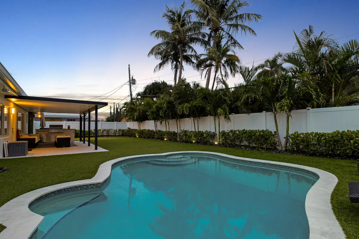 Lighthouse Point, FL 33064,2862 NE 35th CT