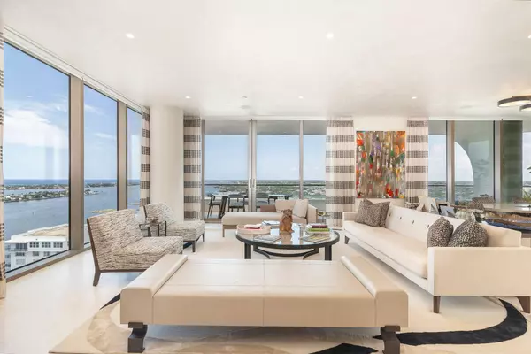 West Palm Beach, FL 33401,200 Arkona CT 2101