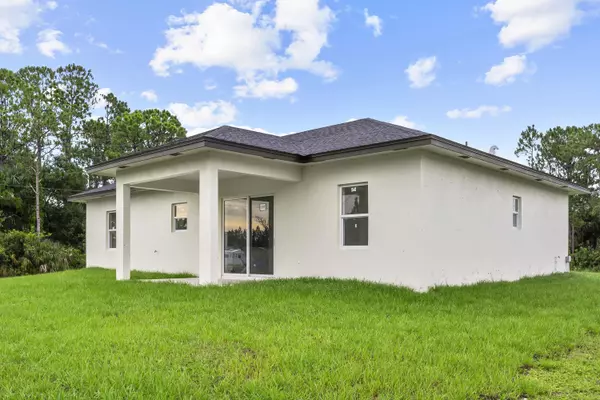 Palm Bay, FL 32909,2886 SE Grant AVE