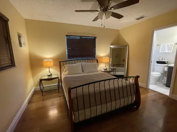 Delray Beach, FL 33444,801 NE 2nd AVE