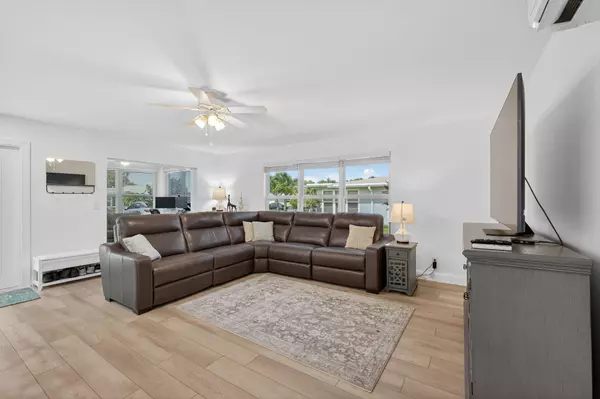 Boynton Beach, FL 33435,300 Main BLVD A