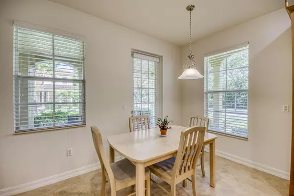 Jupiter, FL 33458,118 Foxford CT