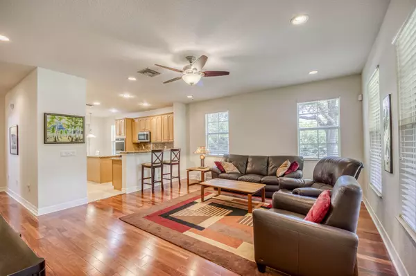 Jupiter, FL 33458,118 Foxford CT