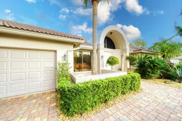 Boca Raton, FL 33498,20513 Sausalito DR