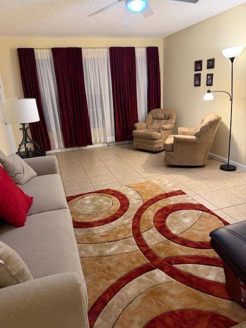 Fort Pierce, FL 34982,906 Savannas Point DR C(F)