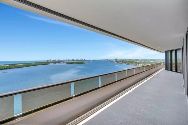 100 Lakeshore DR 2153, North Palm Beach, FL 33408