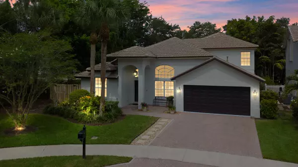 230 Lone Pine DR, Palm Beach Gardens, FL 33410