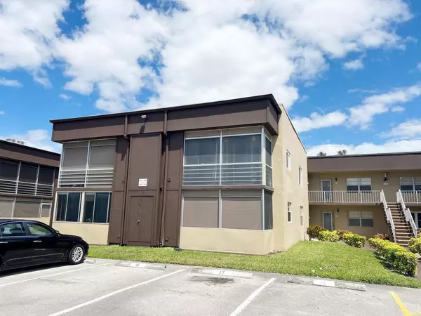 785 Burgundy Q, Delray Beach, FL 33484