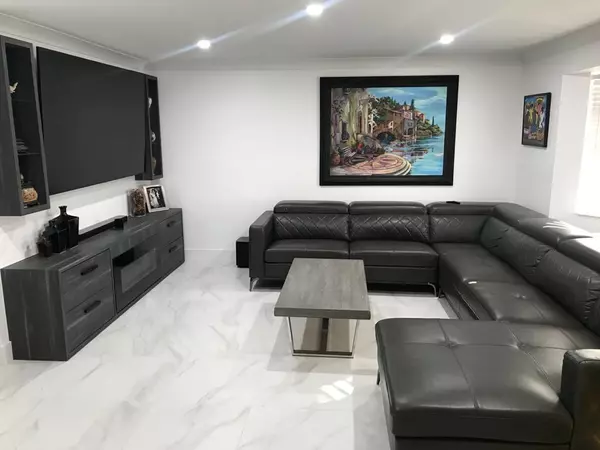 6223 Jaipur CT, Boynton Beach, FL 33437